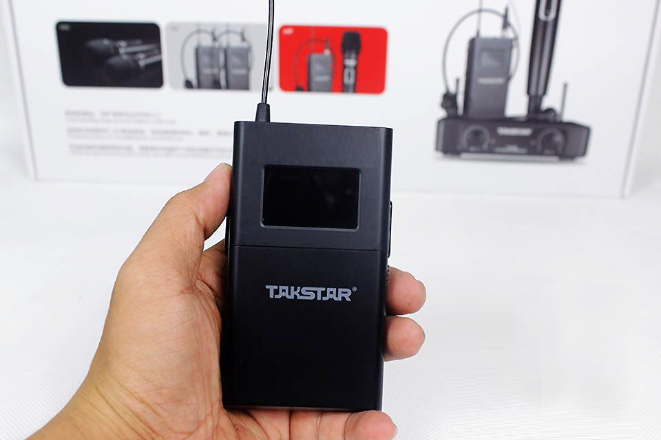 Bộ micro không dây Takstar TS-7220HP