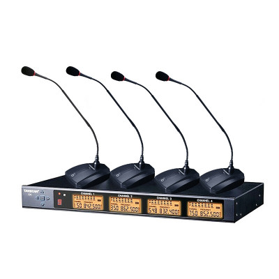 Đầu thu micro không dây TAKSTAR X4 4 kênh